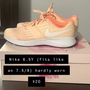 Nike Shoes.. Kids 7Y... fits a women’s 7.5/8 foot